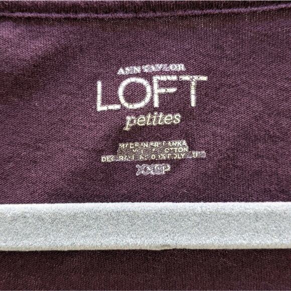 Loft Petite Burgundy Embellished Tee Sz XXSP - Picture 2 of 7